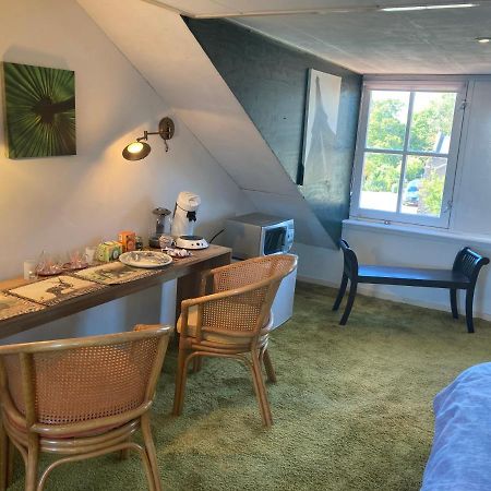 Luc'S Place, Waterbed Grote Kamer Zoeterwoude ภายนอก รูปภาพ
