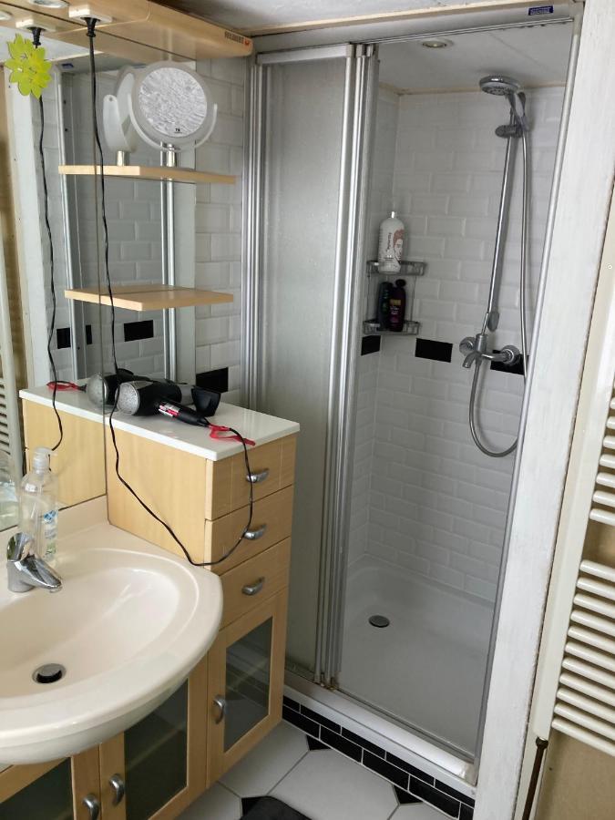 Luc'S Place, Waterbed Grote Kamer Zoeterwoude ภายนอก รูปภาพ